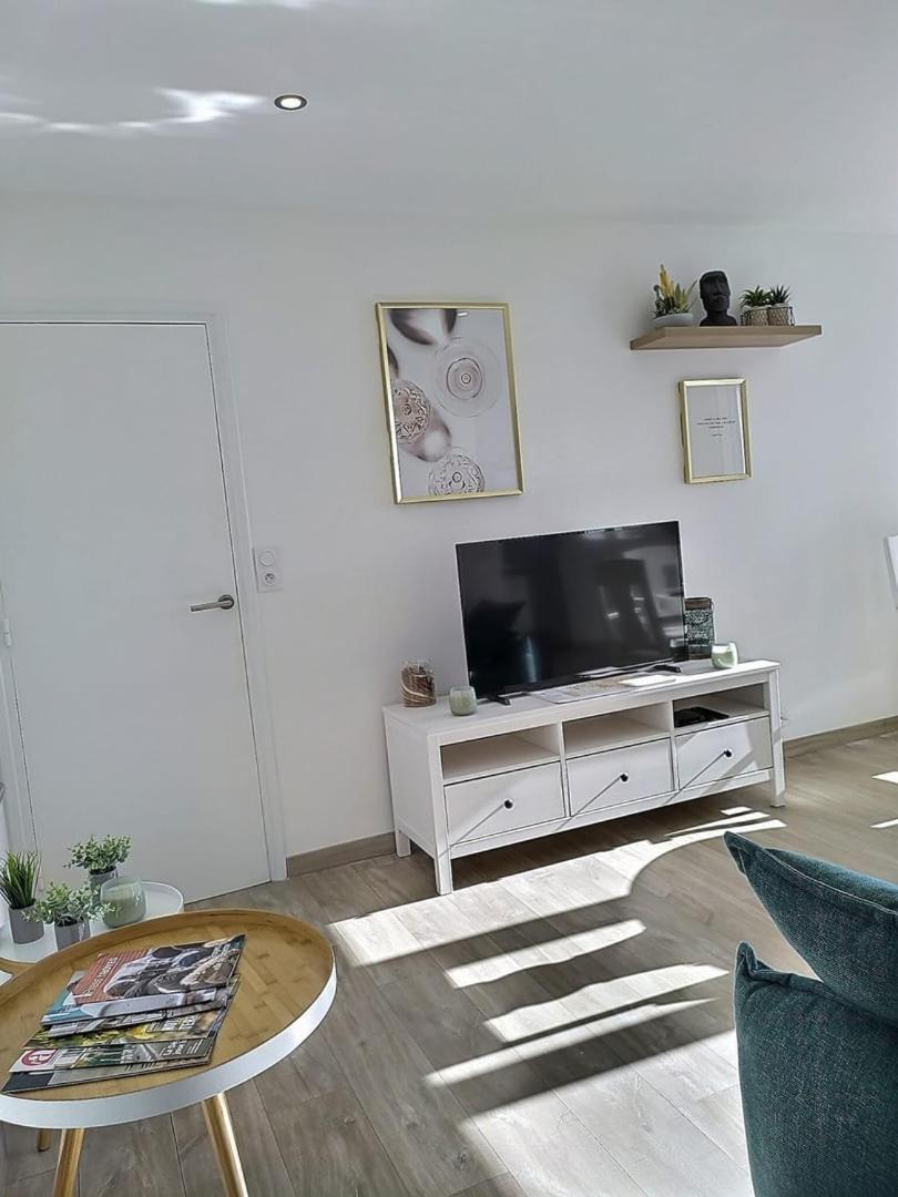 Le Voltaire - Balcon - 2 Chb - 3 Lits - 2 Min Gare Et Cente-Ville - Mon Groom Труа Экстерьер фото